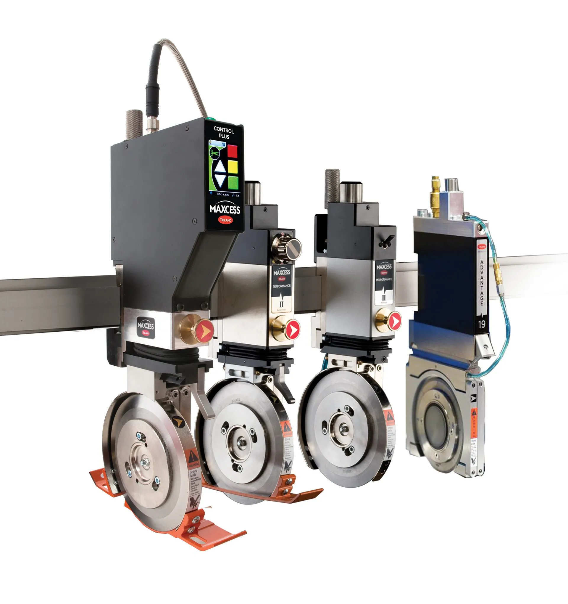 TidlandSlittingFamilyPhoto-1920w